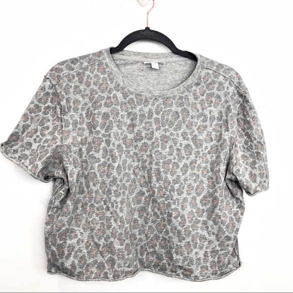 Colsie Womens Leopard Lounge Crop Top - Picture 2 of 7